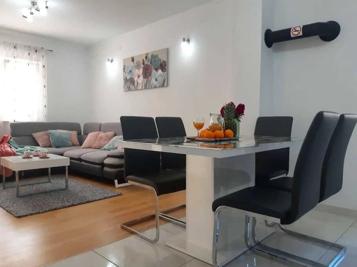 Apartment Mariana Kaštela 0*,